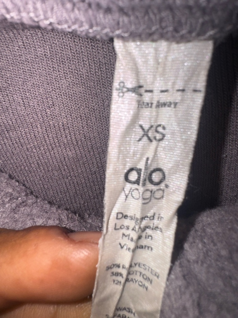 ALO Yoga purple dust Pullover size xs - Picture 7 of 9